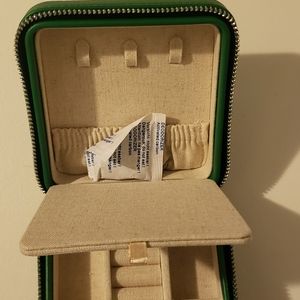 Mark & Graham Small Jewlrey Travel Case